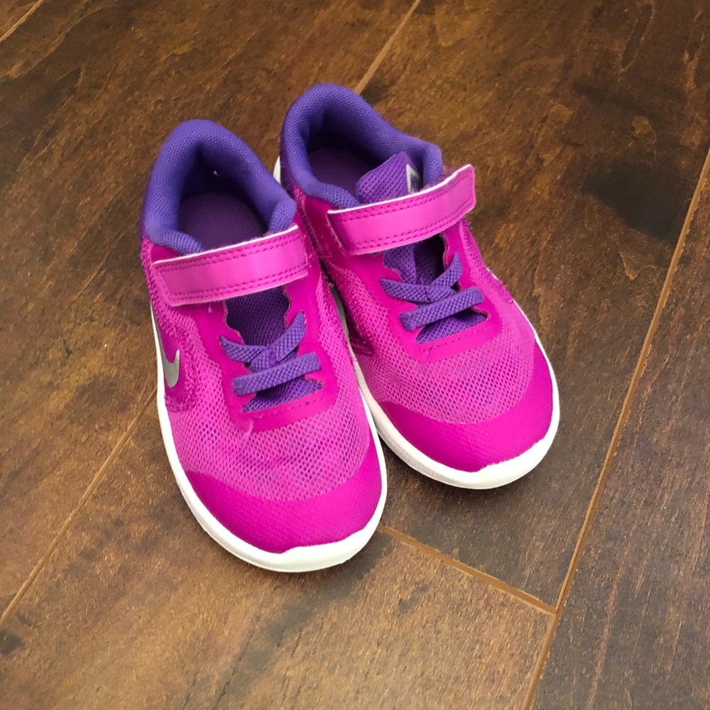 Toddler Nike’s